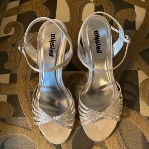 Silver Sandals w/bling